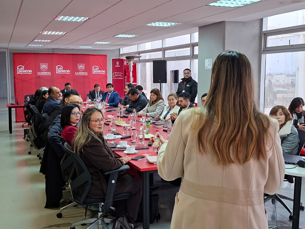 Gobierno y municipio de La Serena coordinan impulso de proyectos comunales