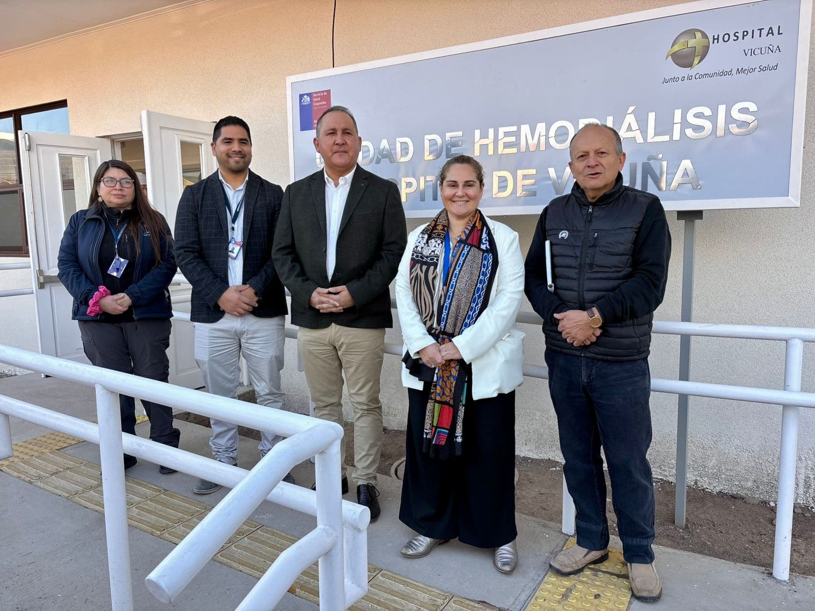 Autoridad Sanitaria inicia formalización de unidad de diálisis en Vicuña