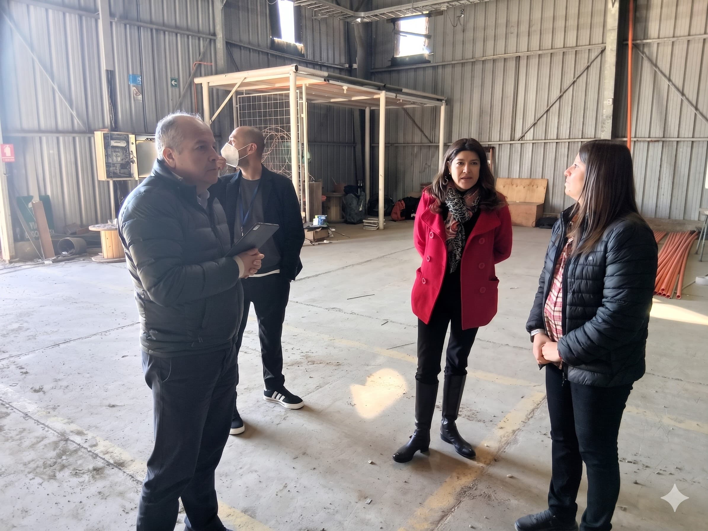 Seremi del Medio Ambiente visita obras de planta de reciclaje en Coquimbo — foto 1