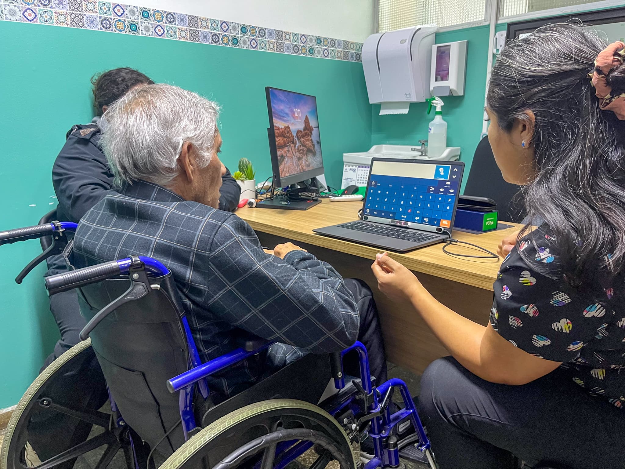 Hospital de Coquimbo refuerza atención a pacientes con ELA con equipo multidisciplinario — foto 1