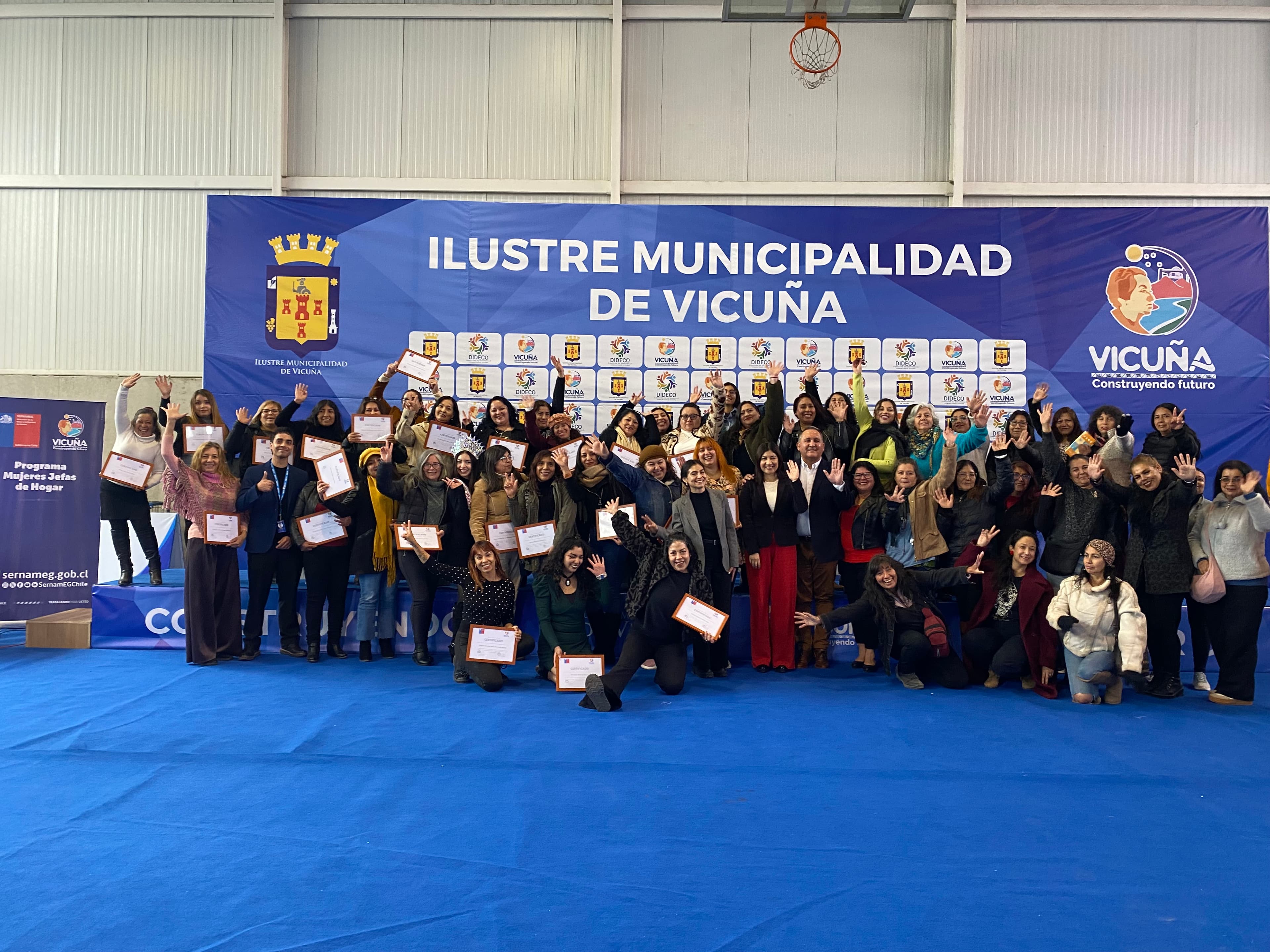 Vicuña lanza programas para fortalecer autonomía económica de mujeres — foto 3