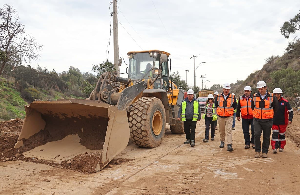 Subsecretario de Obras Públicas supervisa trabajos en Ruta 41CH tras sistema frontal