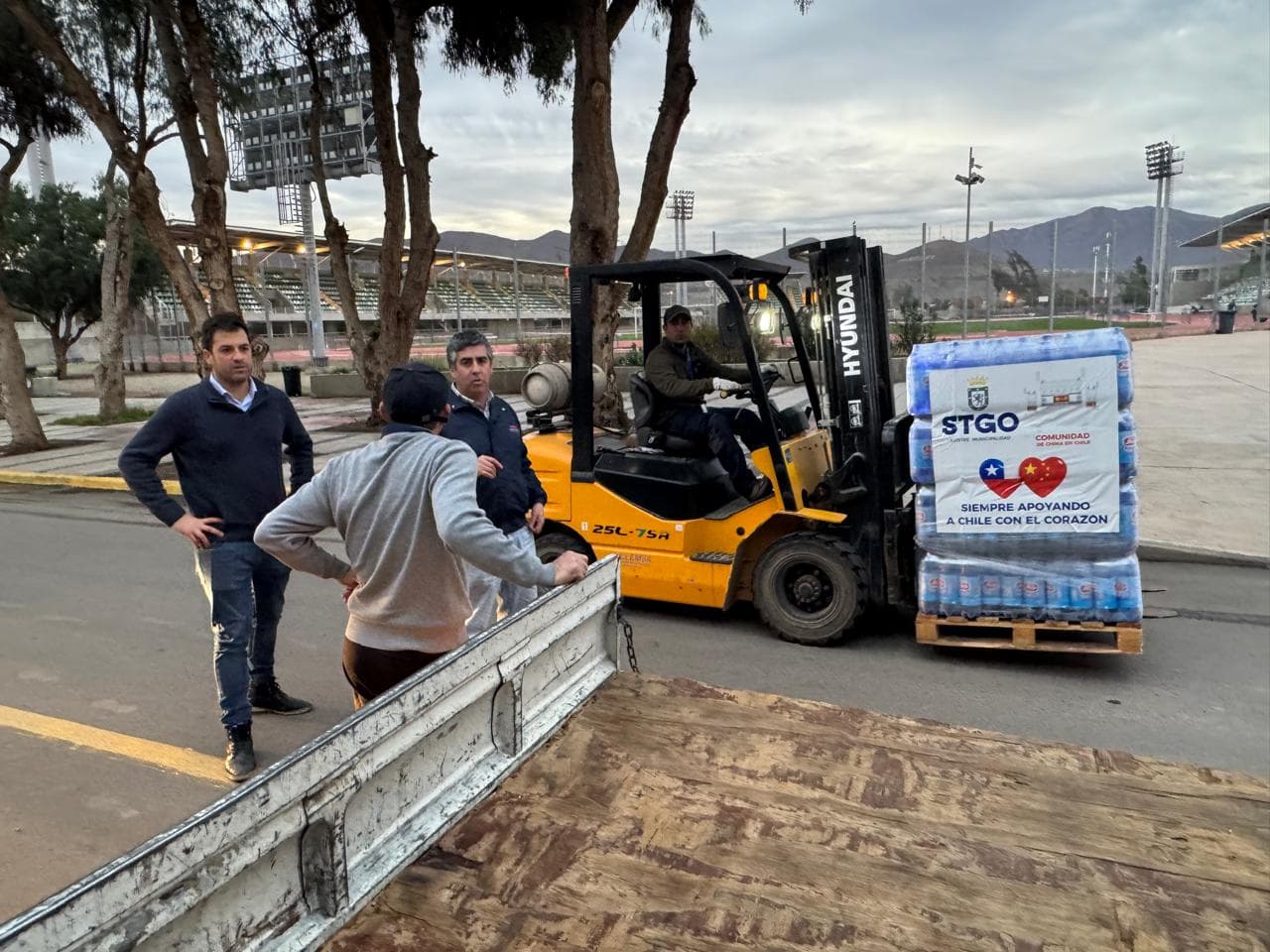 Más de 50 toneladas de ayuda humanitaria llegan al Limarí por alianza público-privada — foto 2