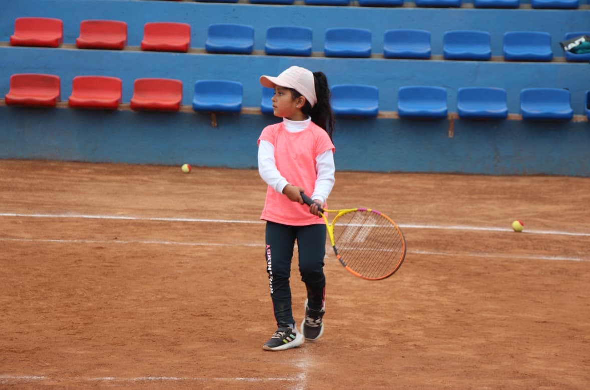 Inauguran remodelación del Complejo Deportivo Carlos Salinas Altamirano en Los Vilos — foto 2