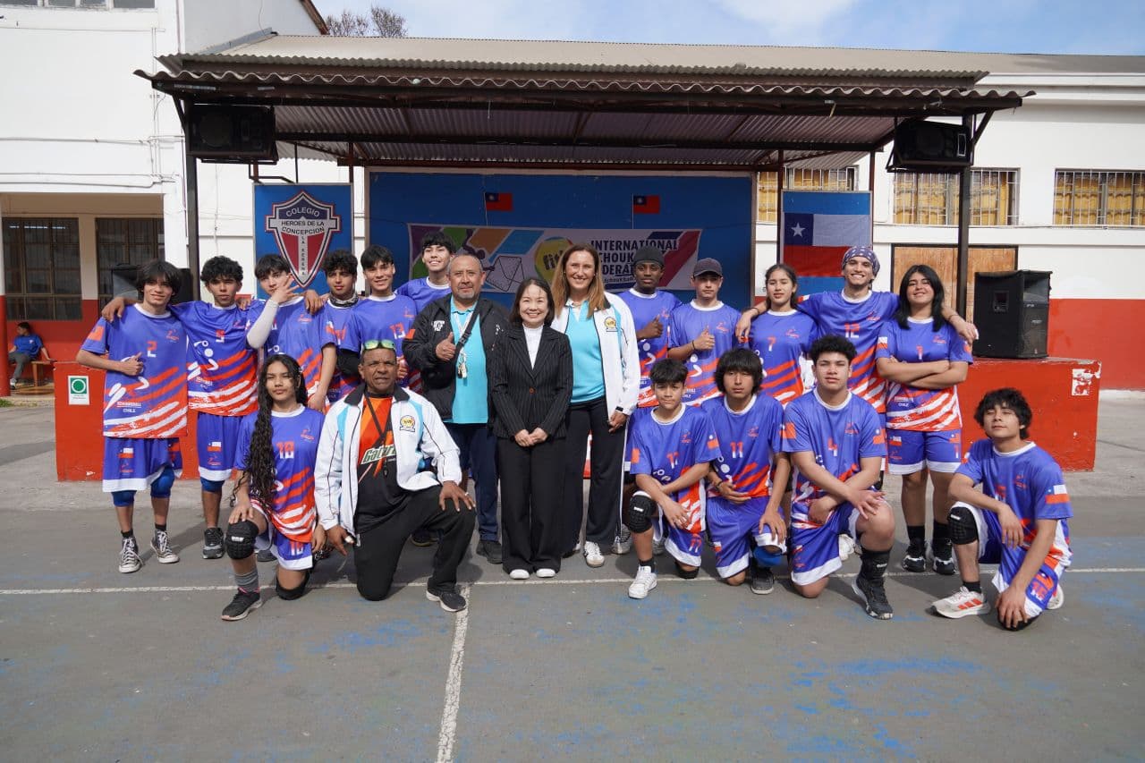 Embajadora de Taiwán auspicia a selección chilena de Tchoukball que va a Panamericano