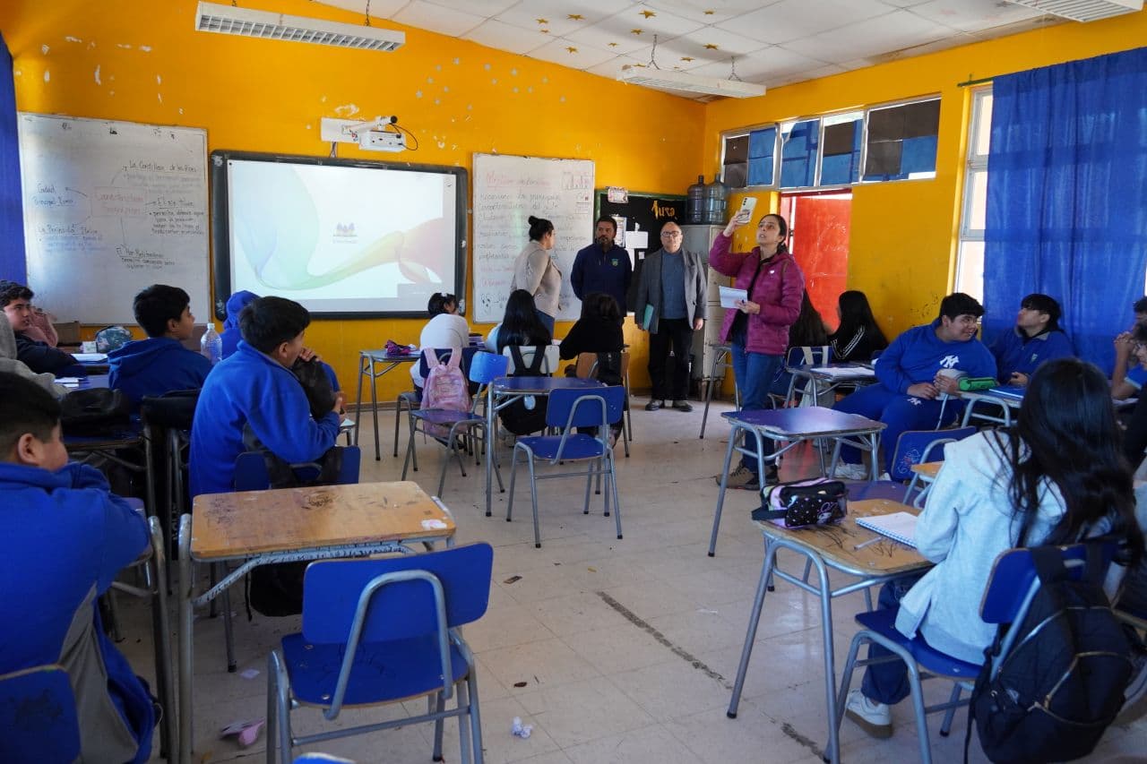 Escuelas de La Higuera retoman clases tras reparaciones por sistema frontal — foto 5