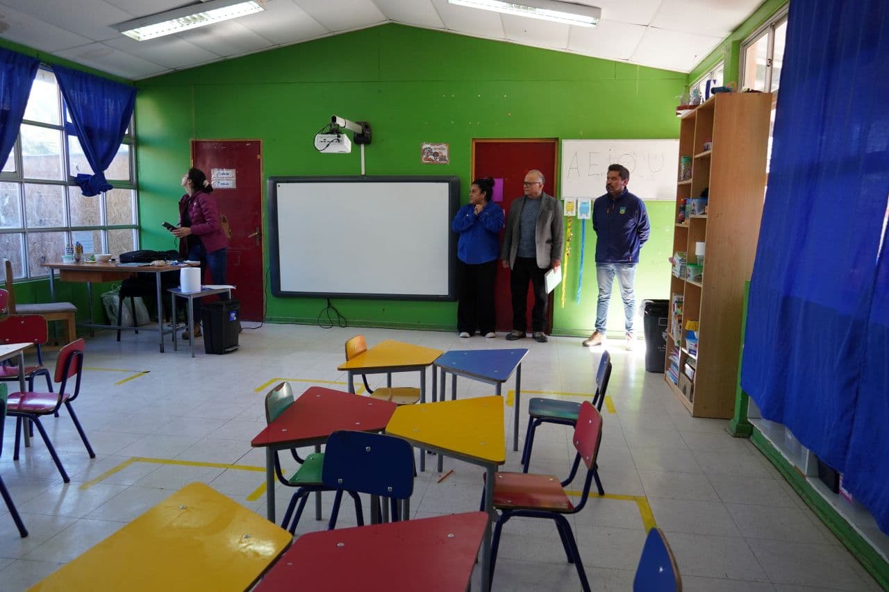 Escuelas de La Higuera retoman clases tras reparaciones por sistema frontal — foto 6