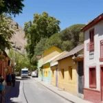 Foto extraida de: https://apuntesyviajes.com/2019/07/03/de-vicuna-a-pisco-elqui-20-anos-no-es-nada/