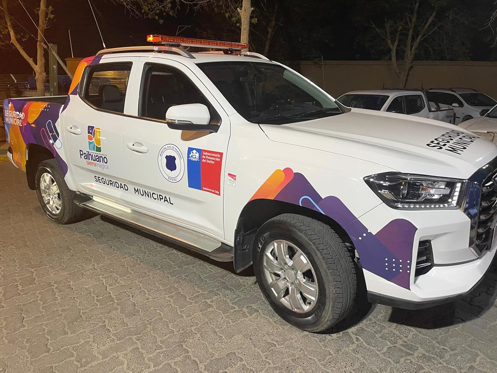 2 nuevas cámaras de última generación y 2 camionetas que se integran a la flota de seguridad.