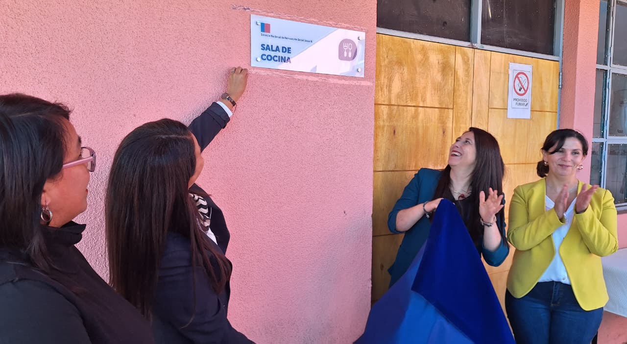 Nueva sala de cocina impulsa reinserción en centro juvenil de Coquimbo