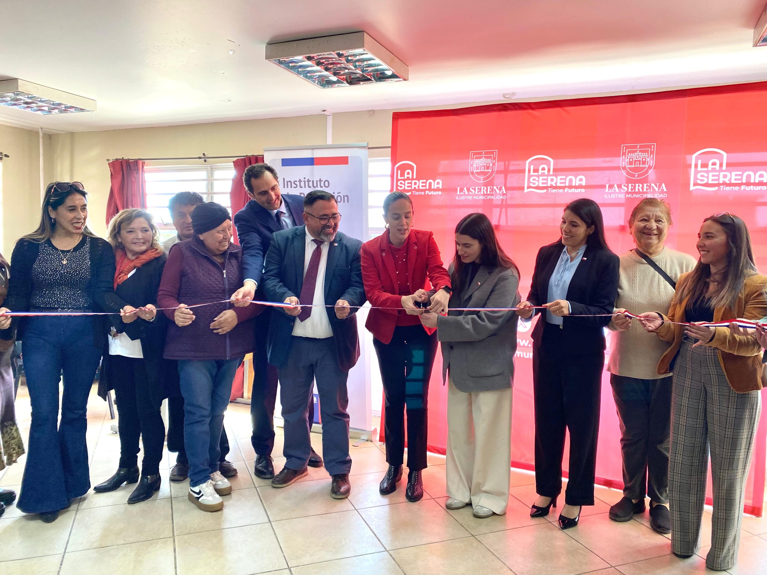 ChileAtiende y Municipalidad de La Serena inauguran Centro de Atención Virtual en sector La Antena